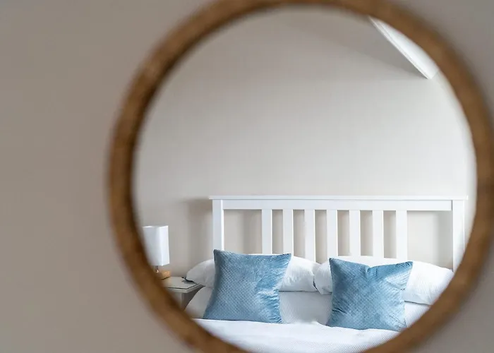 Stowaways Loft * Whitby